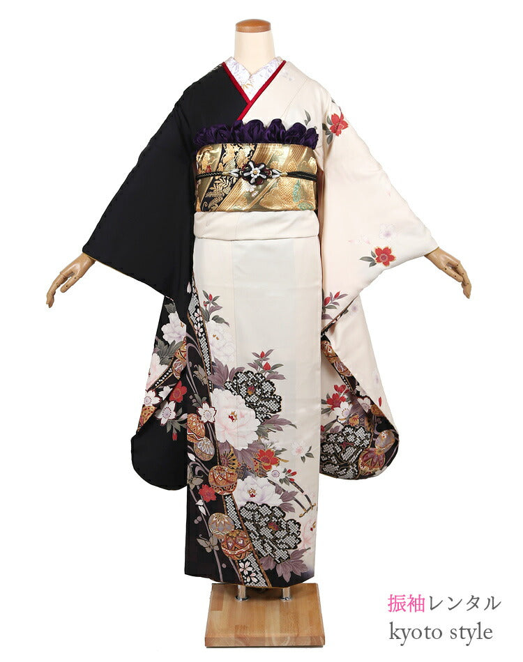 振袖フルセット 古典 白 本日限り 仕立て上がり 豪華な白地の古典振袖フル