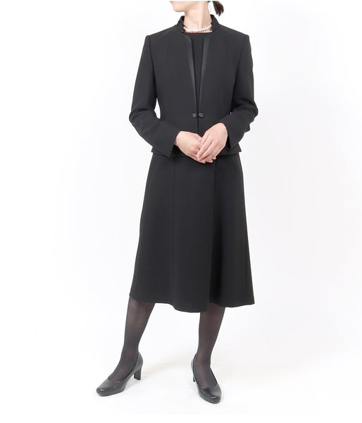 ブラックフォーマル 喪服 礼服 レディース スーツ 大きいサイズ ミセス 黒 9号〜27号 t195a